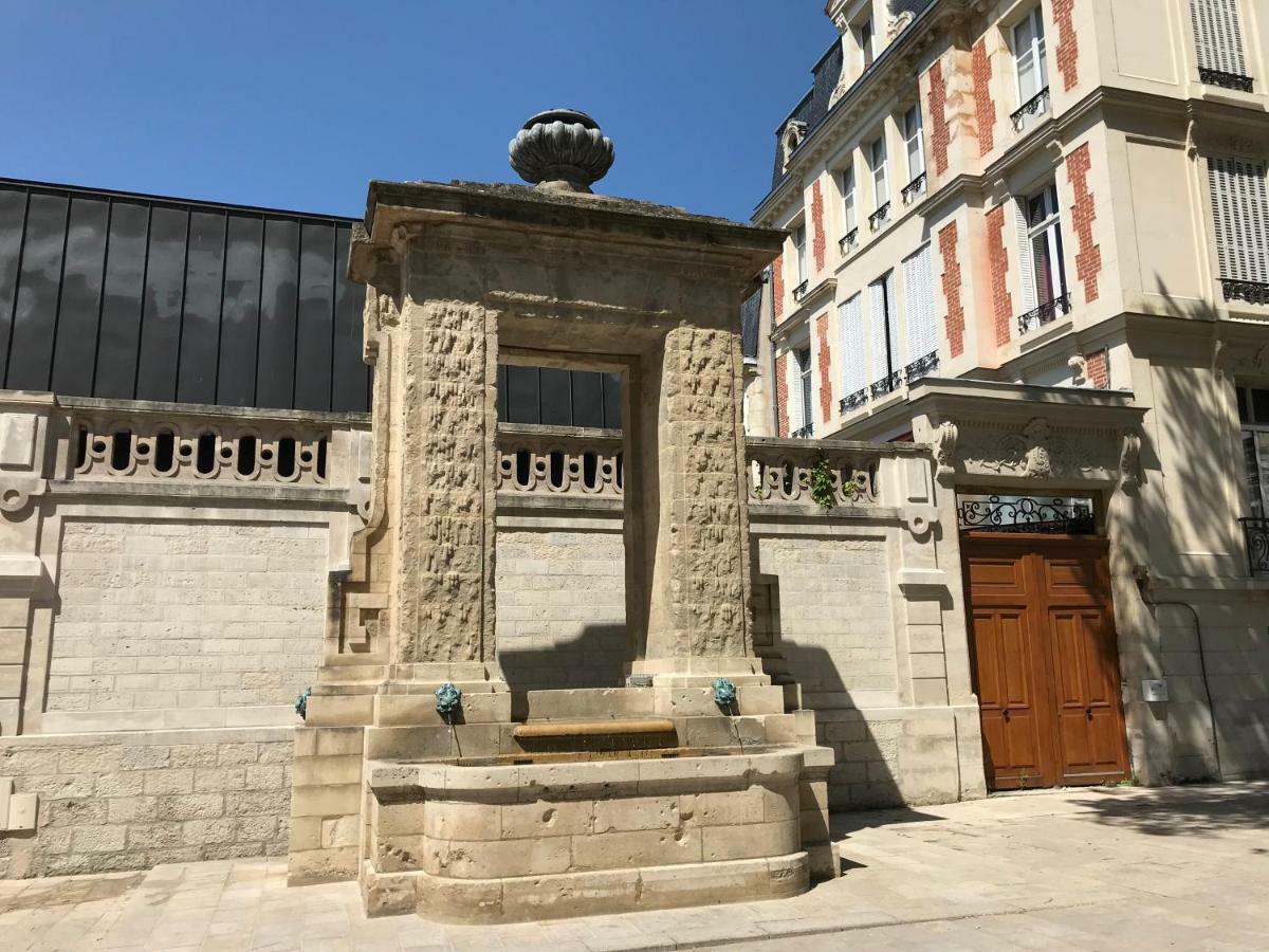 ランスCours Langletアパートメント エクステリア 写真